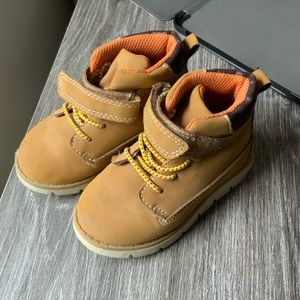 Toddler boots